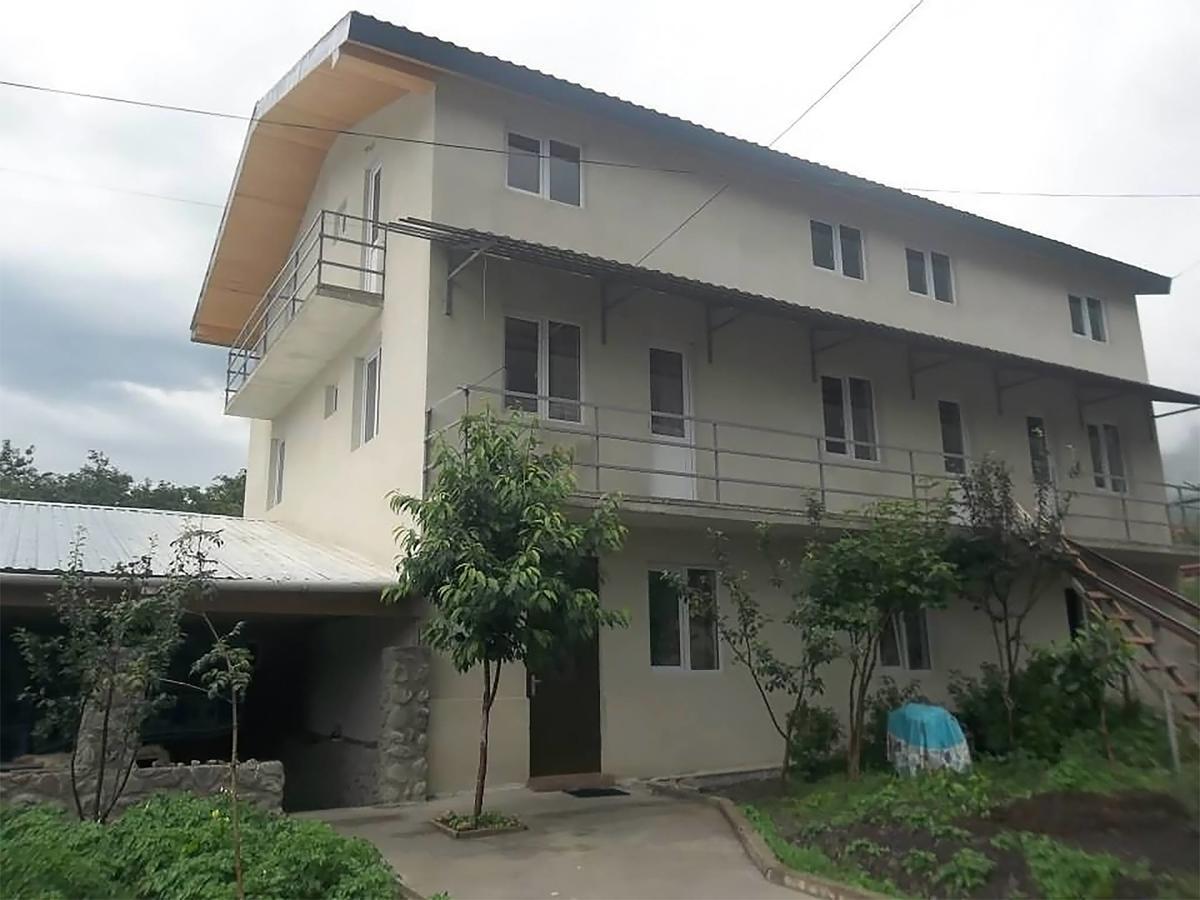 Hotel Nini Stepantsminda Exterior foto